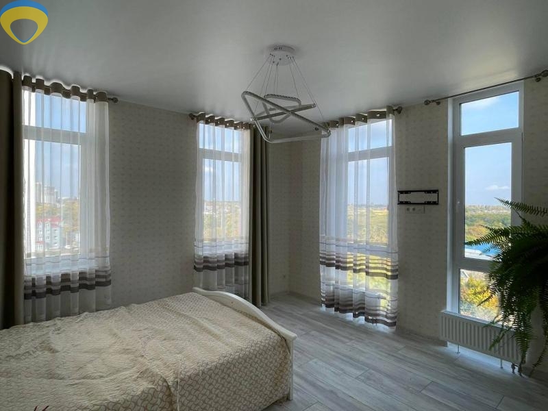 продажа однокомнатной квартиры номер A-173685 в Приморском районе, фото номер 5